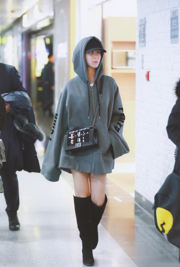 1484532737202419.jpg 693605c5ly1fb54mjoh9gj20qe13mq7n0.jpg